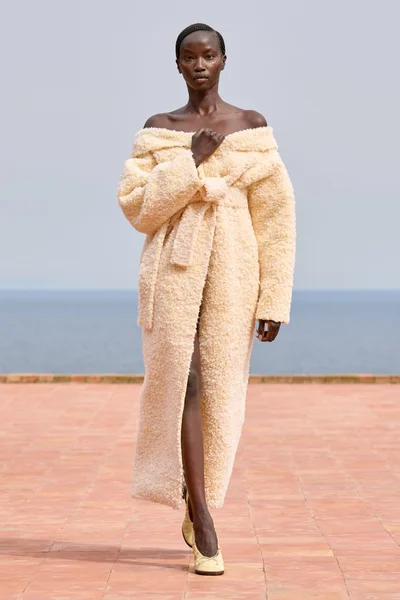 Look 1